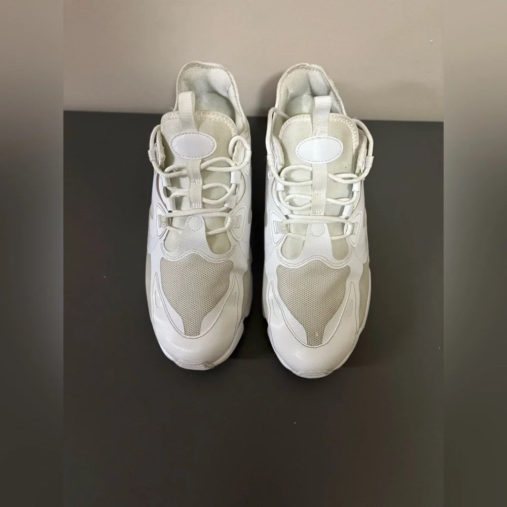 Nike Air Max Infinity 2,Women’s Triple White - CU9453-100 Size 11